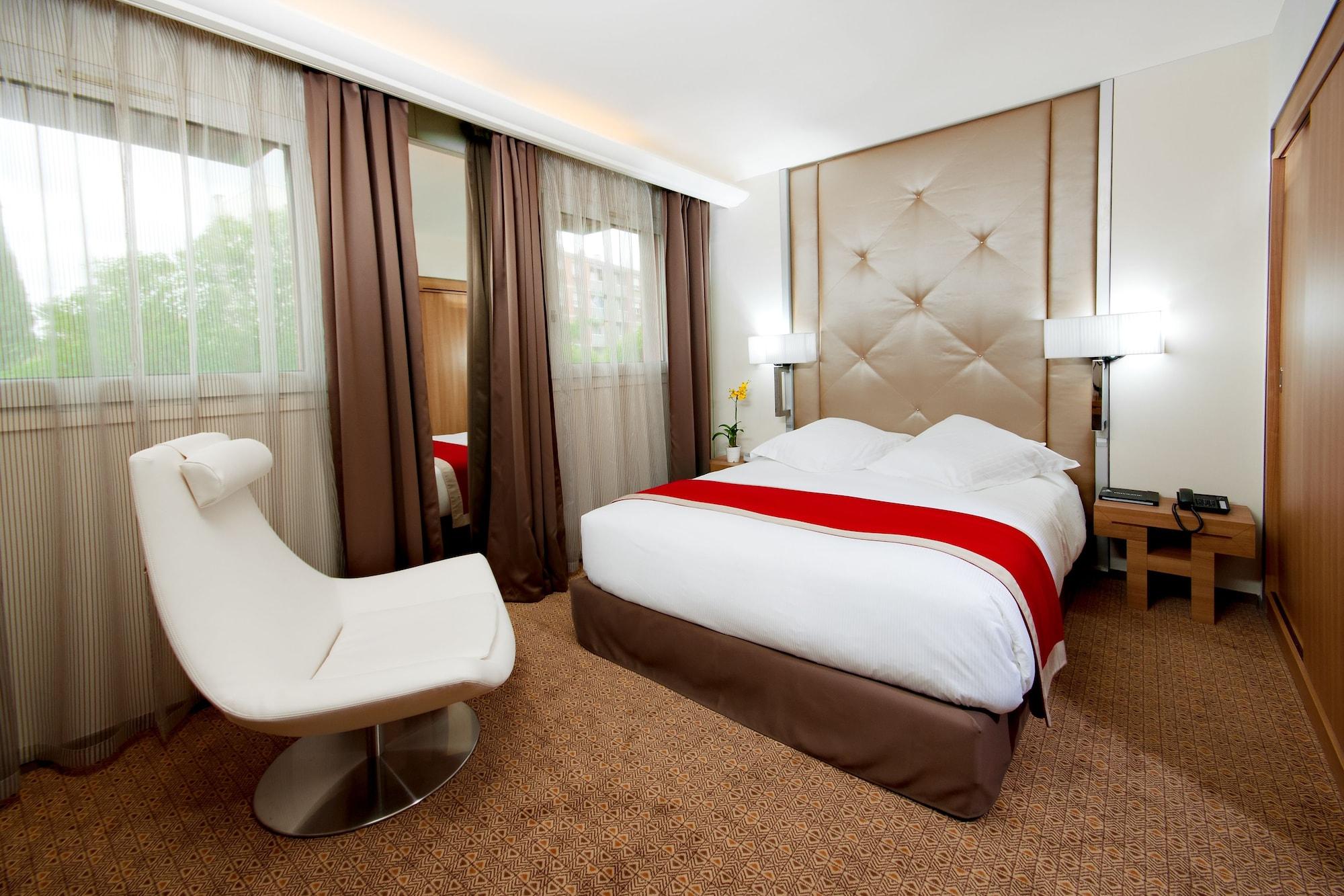Hotel Mermoz Тулуза Екстер'єр фото