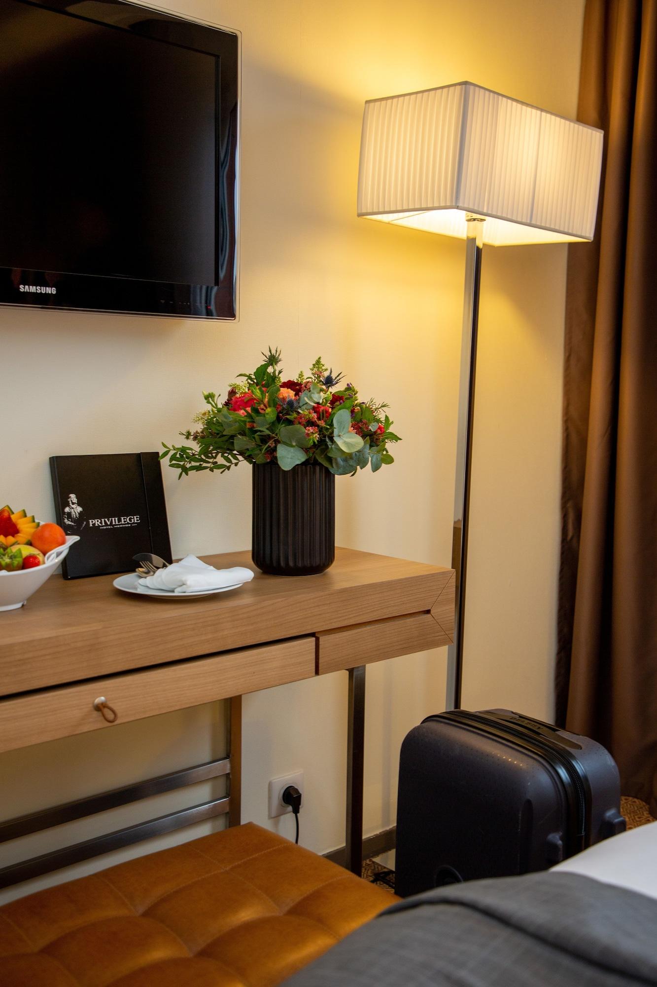 Hotel Mermoz Тулуза Екстер'єр фото